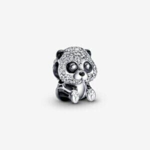 Pandora Sparkling Cute Panda Charm